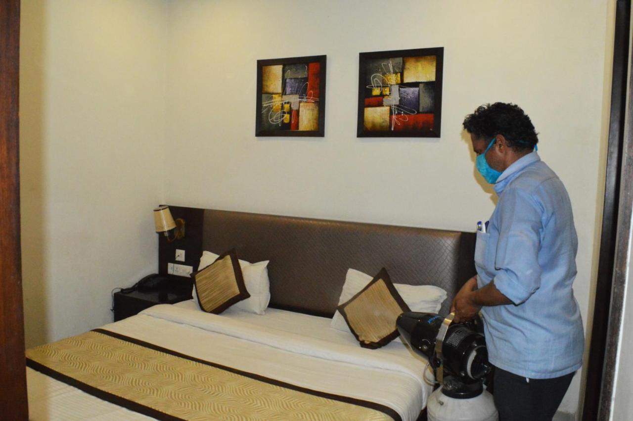 Madhav Muskan Residency Mathura Exterior photo